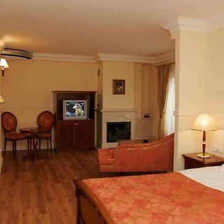 Hotell Oborishte 63,the Art Boutique By Sandglass Sofia