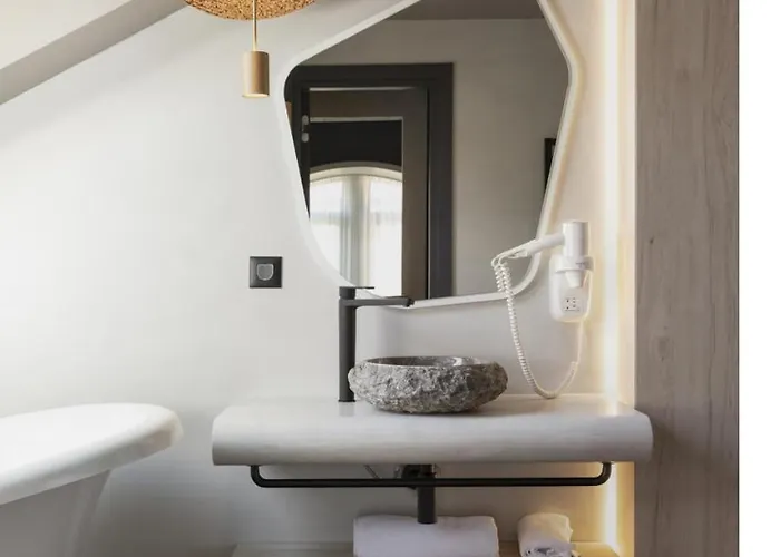 Oborishte 63,the Art Boutique By Sandglass